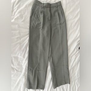Aritzia Effortless pants
